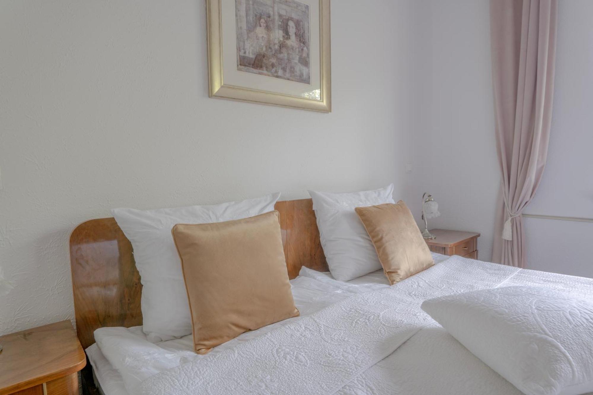 Mia Dream Apartment Блед Екстериор снимка